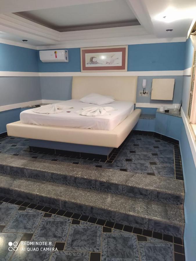 Bhaus Motel 마릴리아 외부 사진